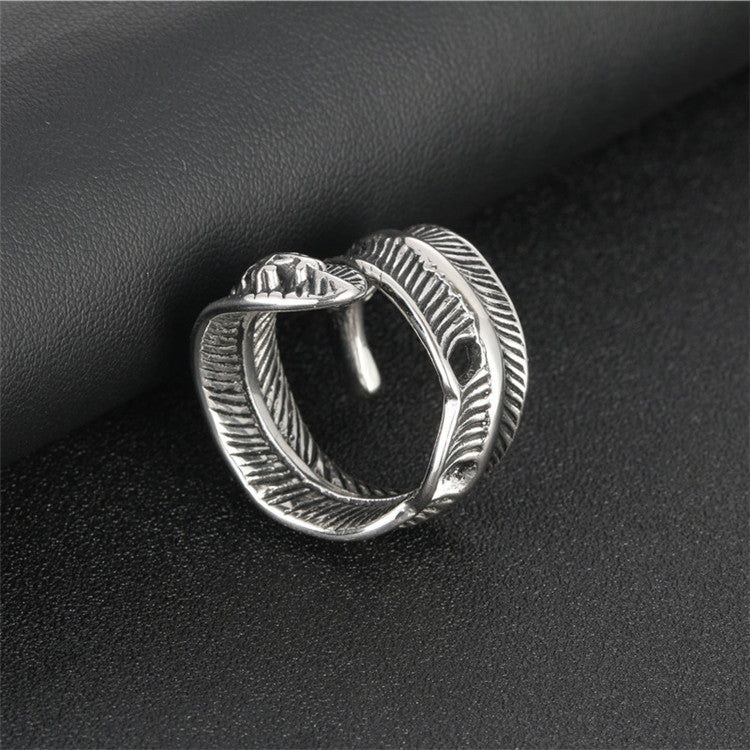 Men's Punk Feather Leaf Ring - Stylish Titanium Steel Accessory