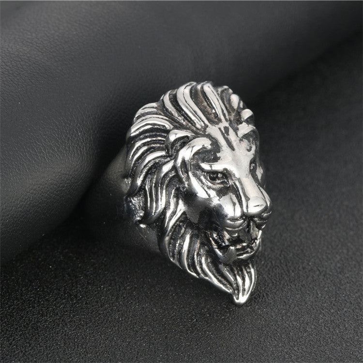 Titanium Steel Lion Head Ring for Men - Bold Punk Fashion Accessory