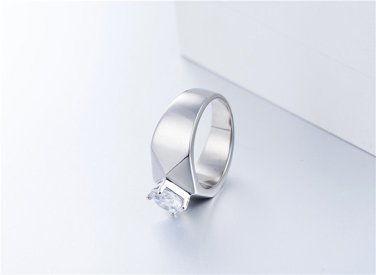 Stylish and Simple Titanium Steel Zircon Wedding Ring for Men