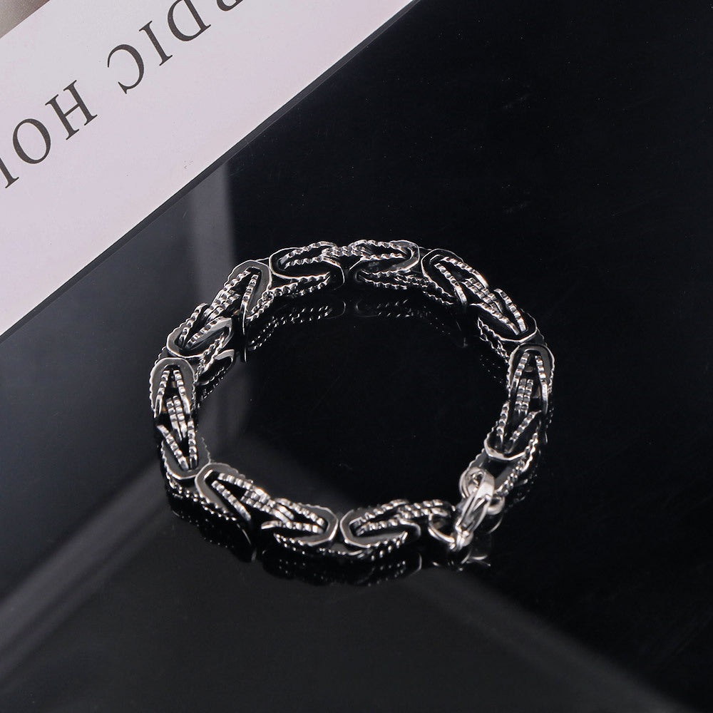 Titanium Steel Men's Bracelet with Unique Medieval Chain Design – Durable and Stylish Accessory for Any Occasion