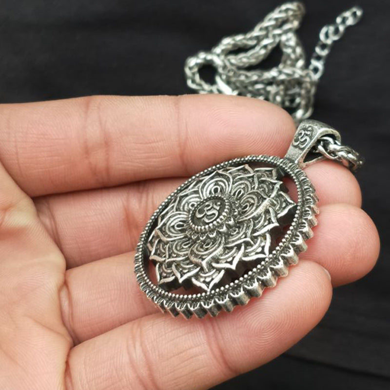 Enigmatic Norse Legacy Metal Mandala Necklace for Men