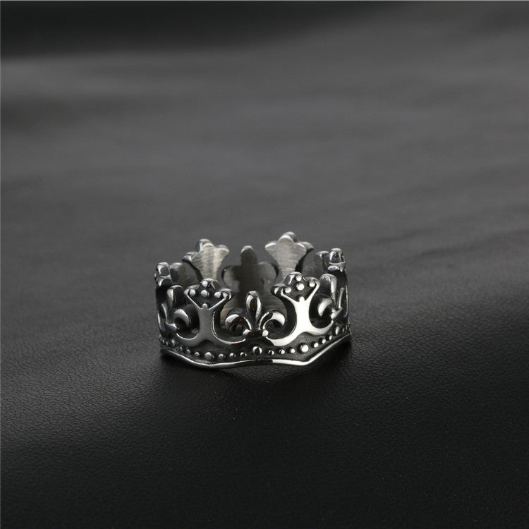 Modern Men's Titanium Steel Crown Ring - Sleek Silver and Black Design