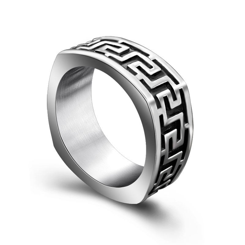 Titanium Steel Retro Men's Ring with Great Wall Pattern - Trendy Personalized Domineering Design for Index Finger