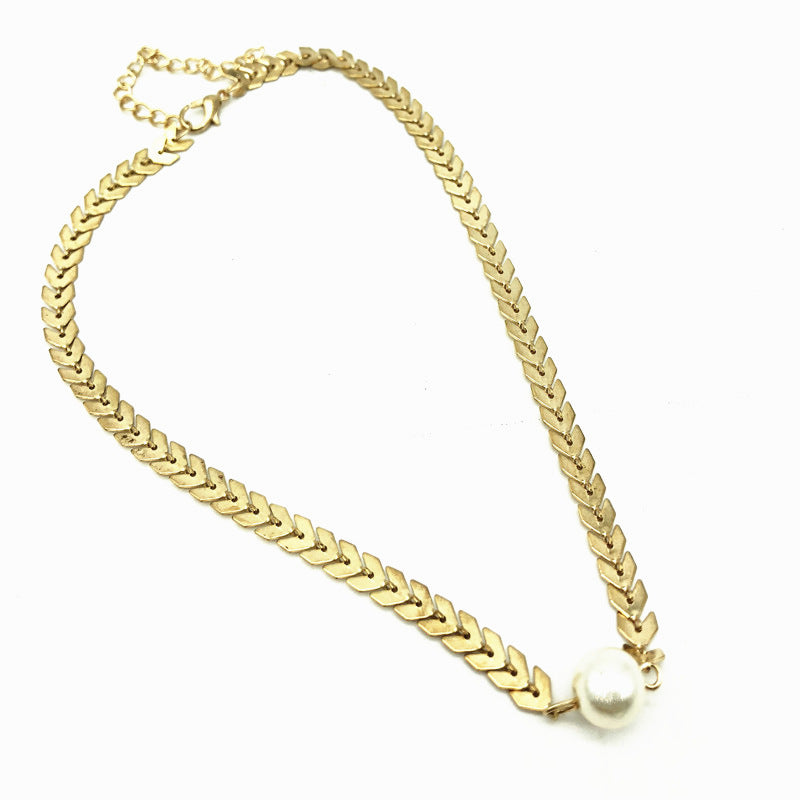 European Minimalist Alloy Collarbone Necklace, Wholesale Women's Choker Accessories