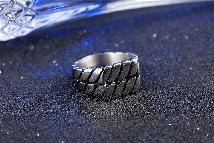 European and American Striped Stainless Steel Men's Ring with Simple Design