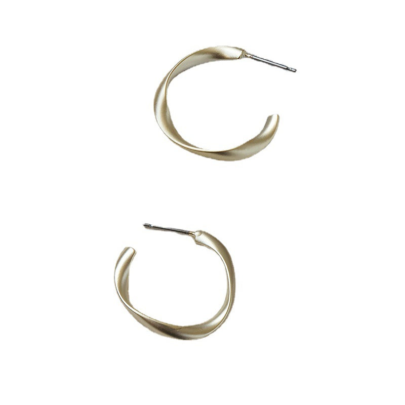 Matte Gold C-Shaped Metal Earrings - Vienna Verve Collection