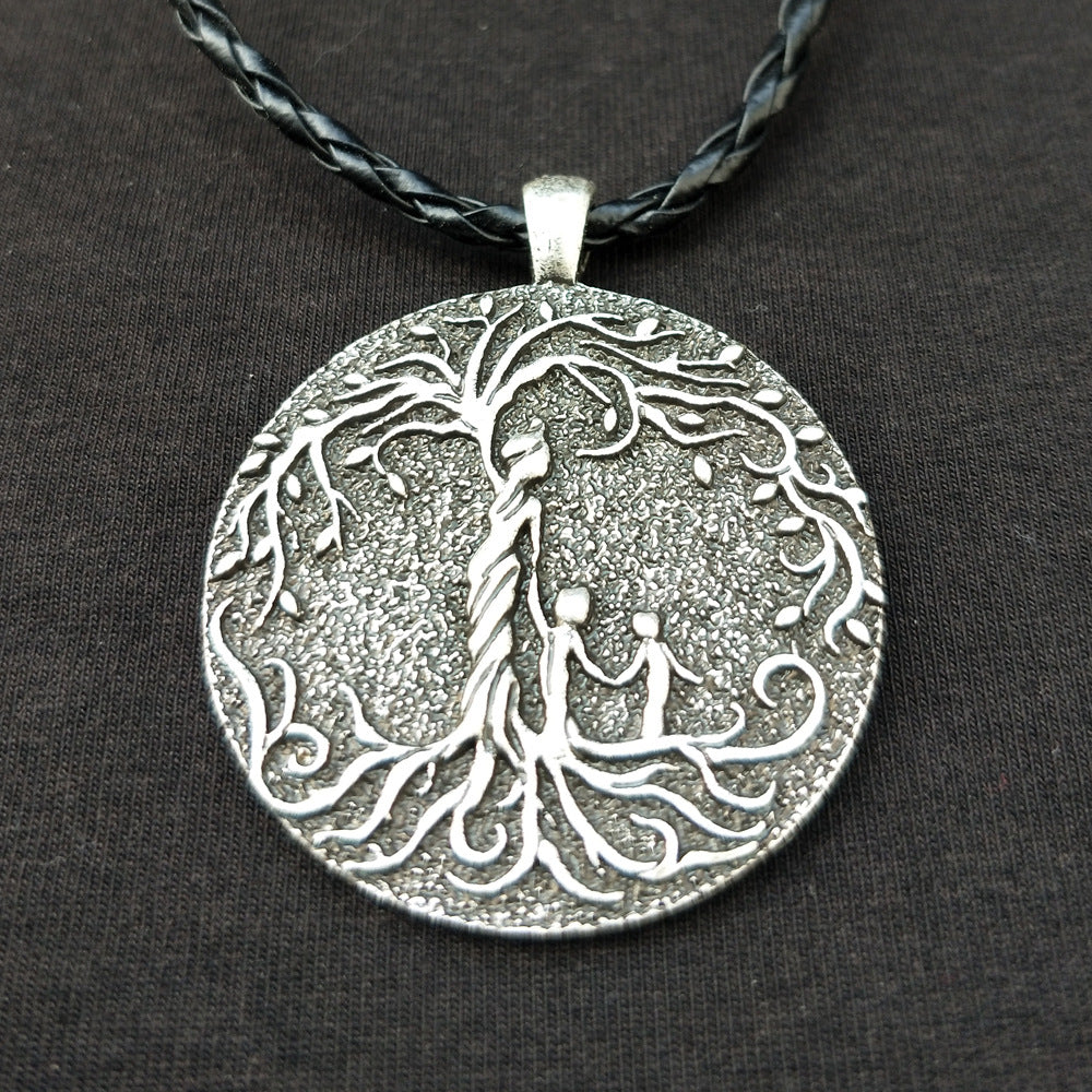 Viking Family Tree Necklace with Odin Myth Pendant - Norse Legacy Piece