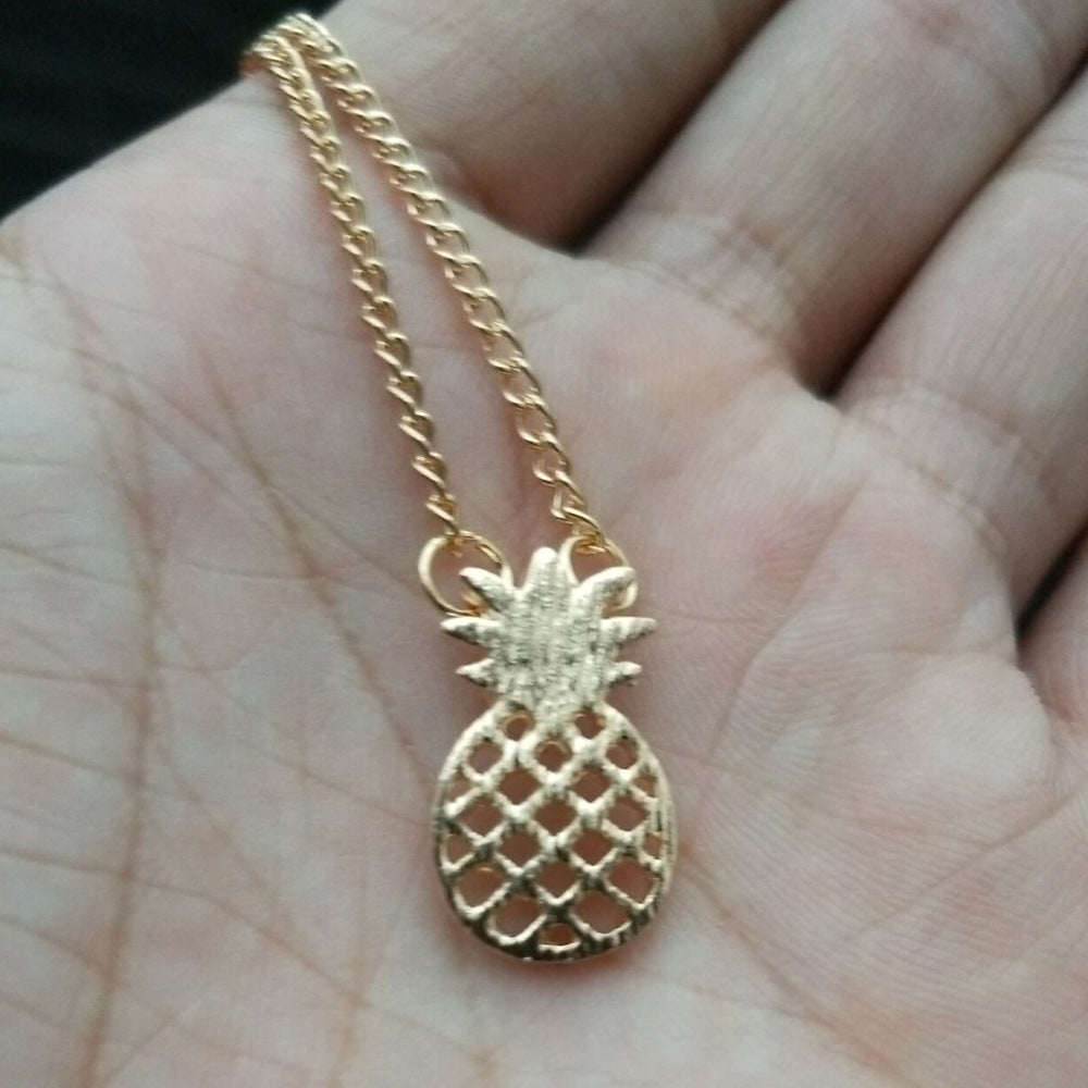 Trendy Pineapple Pendant Necklace - Unique Fashion Jewelry for Retailers and Personalized Gifts