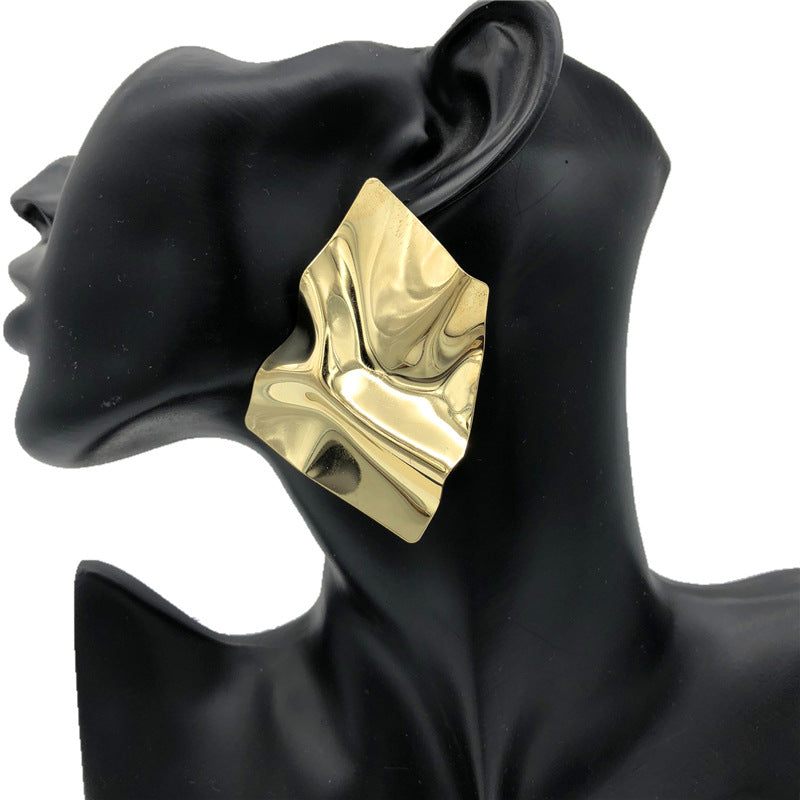 Exaggerated Alloy Earrings from Planderful Collection's Vienna Verve