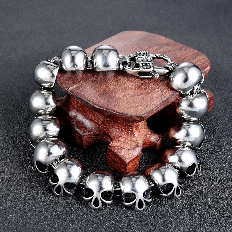 Stylish Titanium Steel Skull Bracelet for Men - Retro Punk Design