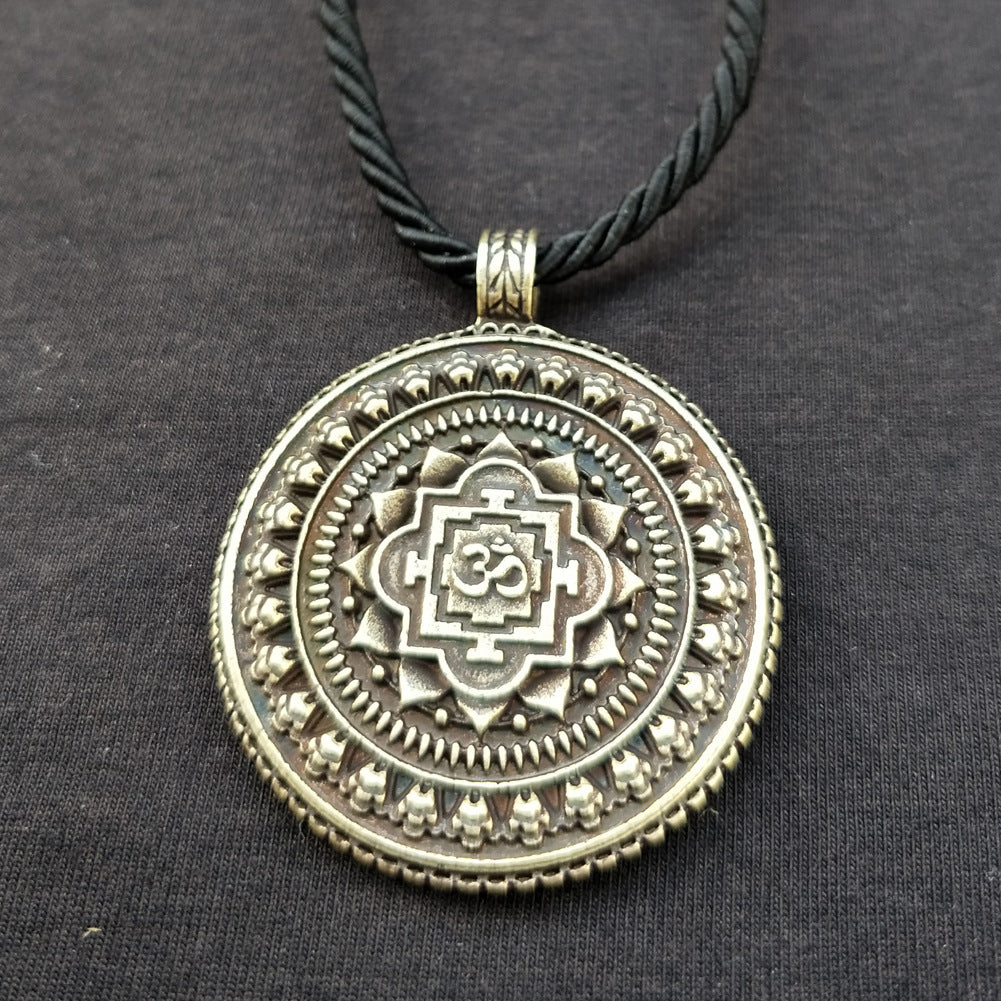 Norse Legacy Metal Datura Amulet Necklace for Men