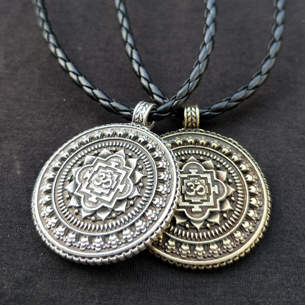 Norse Legacy Metal Datura Amulet Necklace for Men