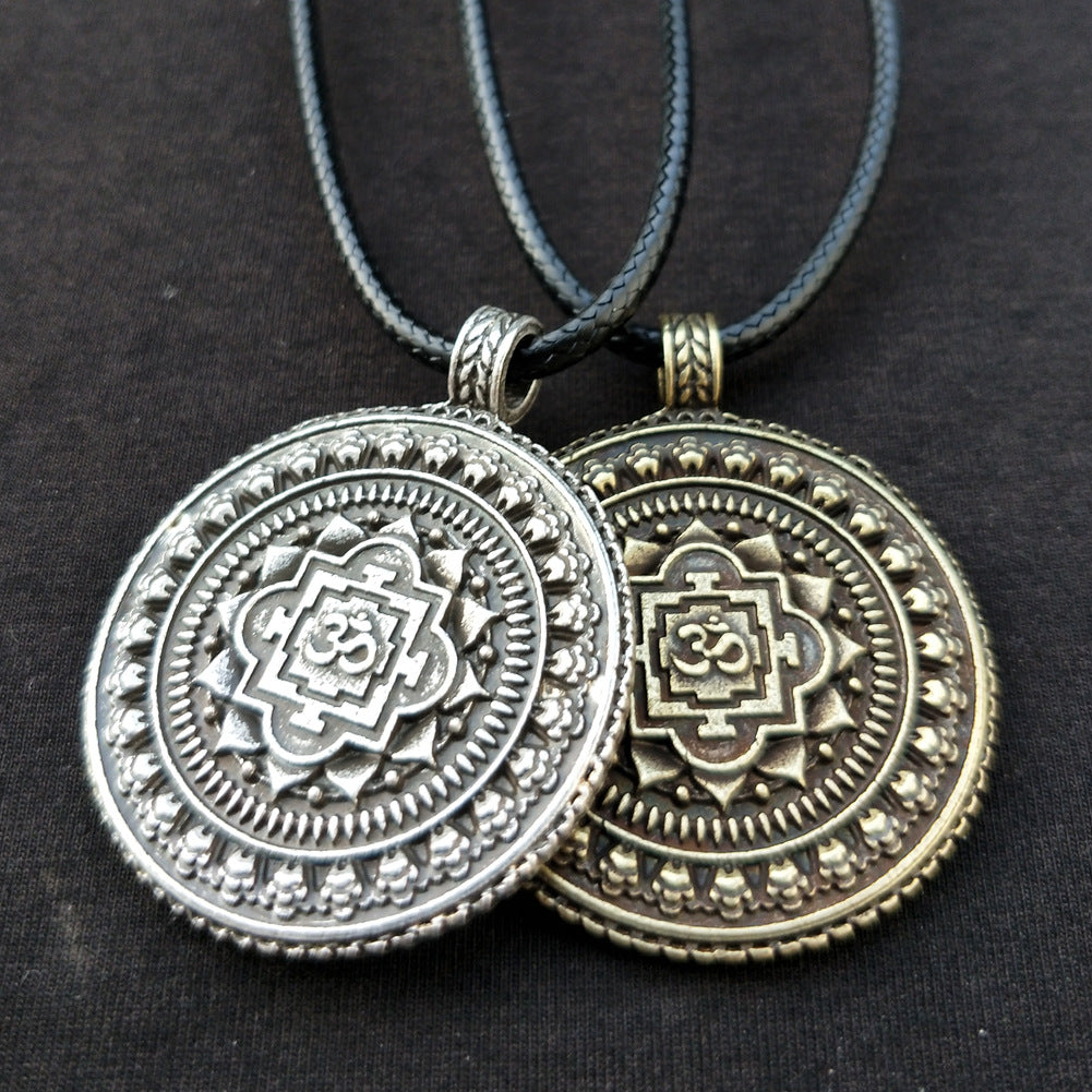 Norse Legacy Metal Datura Amulet Necklace for Men