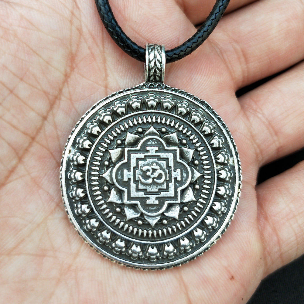 Norse Legacy Metal Datura Amulet Necklace for Men