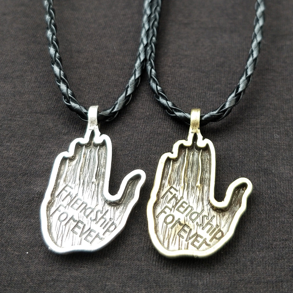 Viking Bear Claw Palm Pendant Necklace: A Symbol of Harmony with Nature