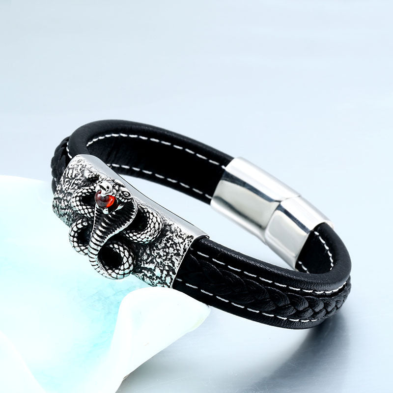 Customizable Vintage-Inspired Titanium Steel Cobra Bracelet for Men