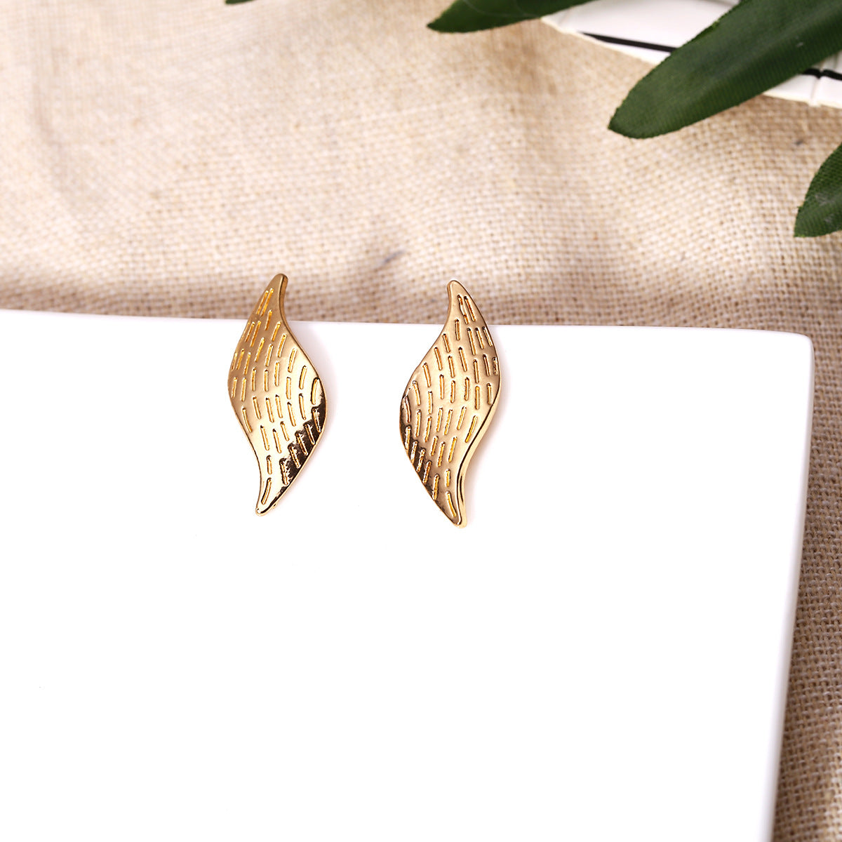 Alloy Geometric Earrings with Handcrafted Leaf Design - Women's Versatile Jewelry