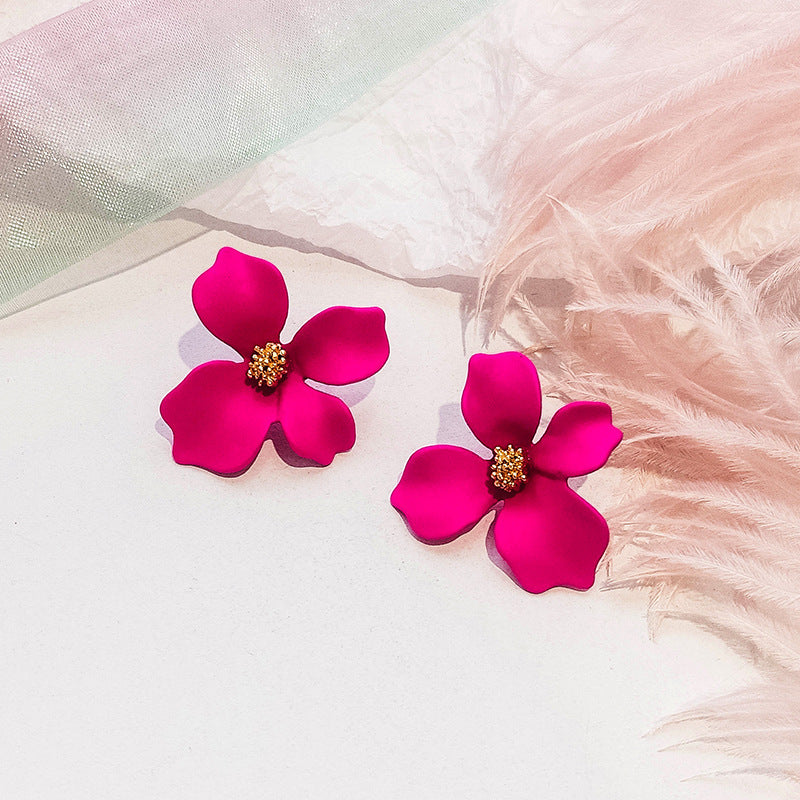 Korean Daisy Flower Earrings with Metal Needles - Vienna Verve Collection