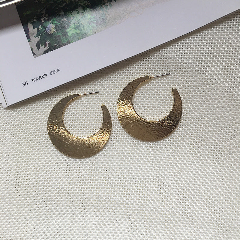 Street Chic Crescent Earrings by Planderful Collection