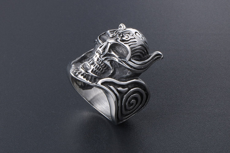 Trendy Retro Wolf Tooth Skull Titanium Steel Ring for Men - Dominant Index Finger Accessory