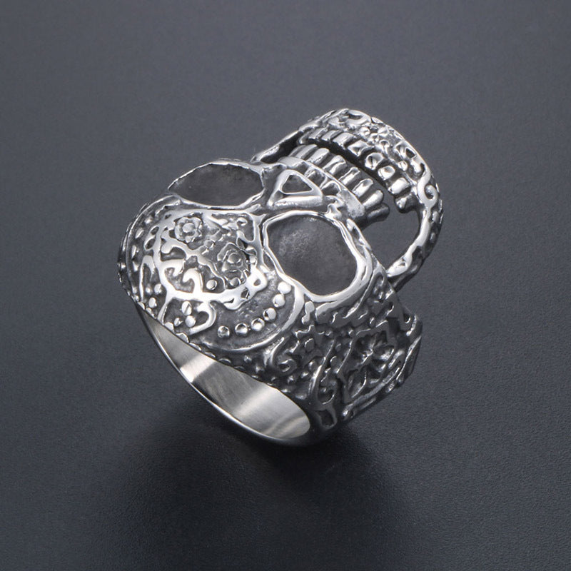 Retro Skull Ring for Men - Trendy Titanium Steel Finger Accessory in European and American Fashion