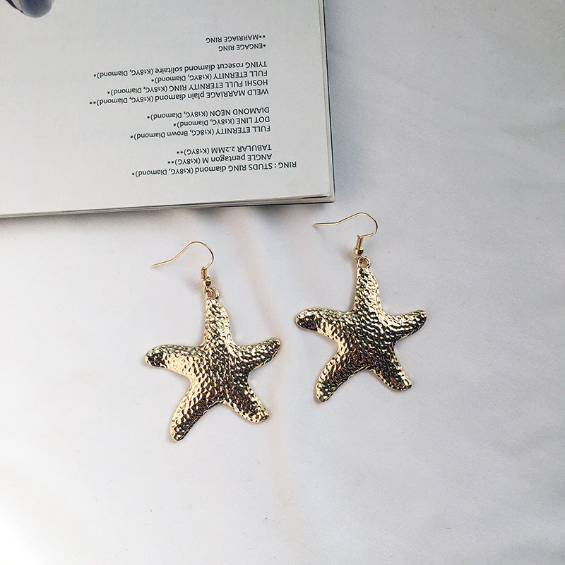 Sea Star and Shell Alloy Earrings with Street Style Charm