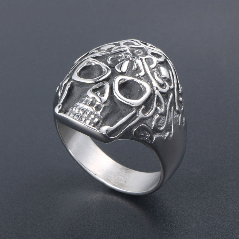 Titanium Steel Retro Punk Skull Ring for Men and Women - Trendy European and American Style