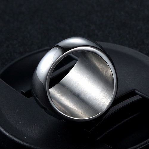 Stylish Retro Men's Titanium Steel Ring with Black Zircon Inlay – Trendy Fashion Jewelry for Men