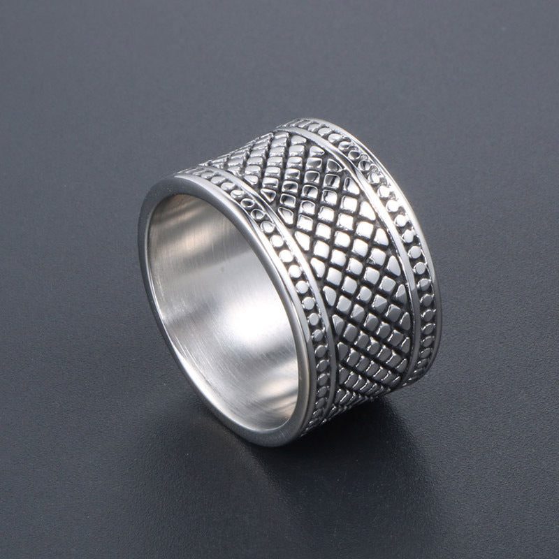 Retro Plaid Titanium Steel Ring for Men - Trendy Wide Version Finger Ring in Sizes 8-13