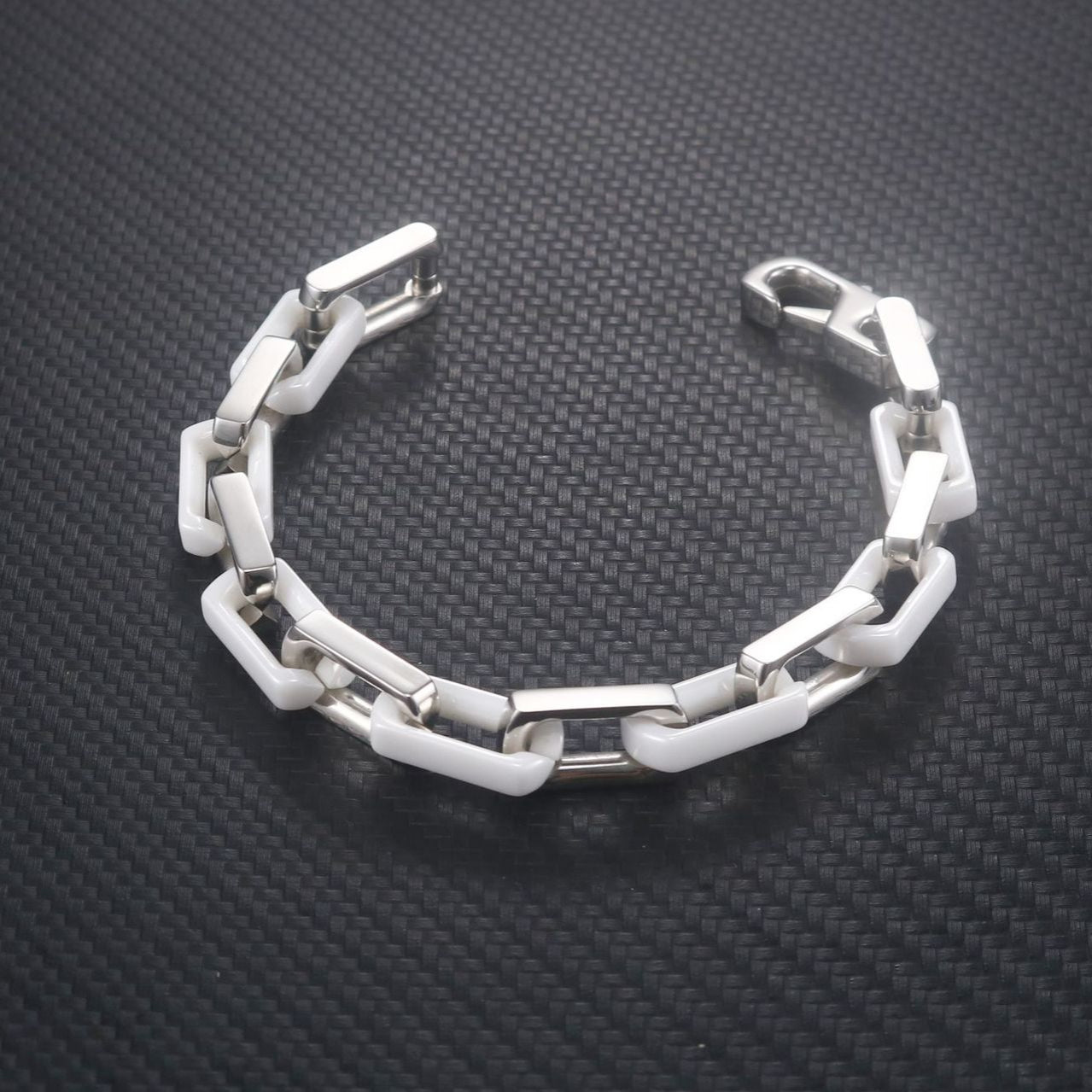 Stylish Unisex Titanium Steel Bracelet - European and American Fashion Huba Bamboo Design