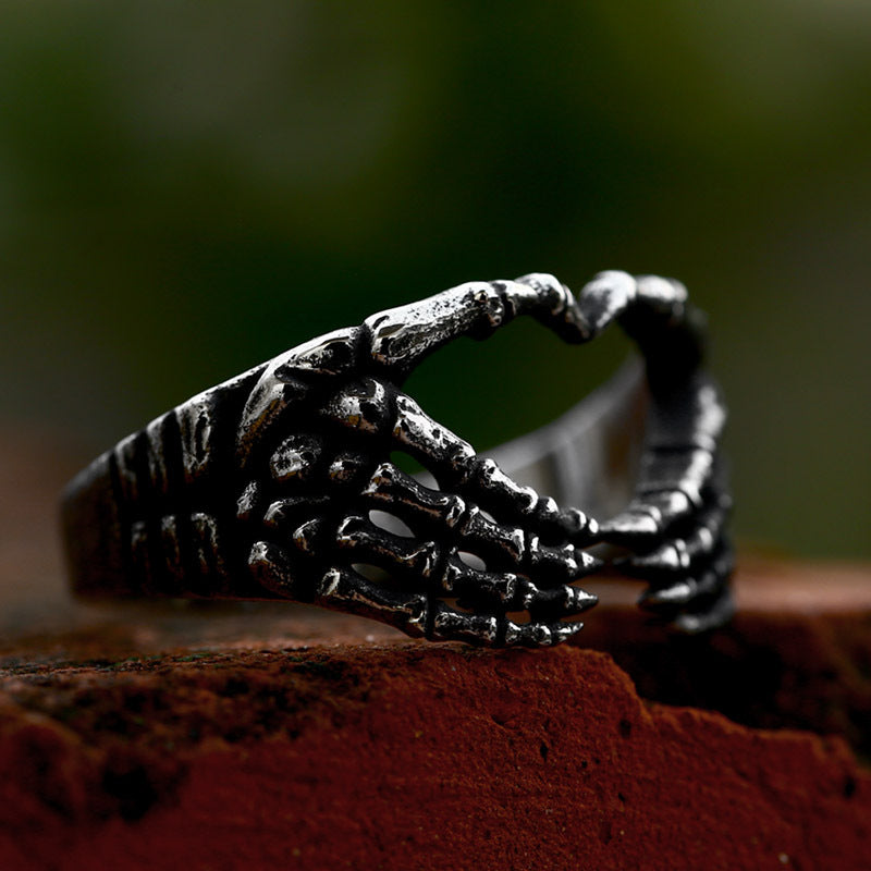 Titanium Steel Gothic Skull and Bone Love Ring for Men - Retro Hip-Hop Fashion Statement