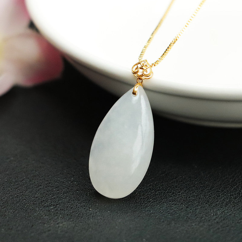 Elegant White Jade Water Drop Pendant Necklace