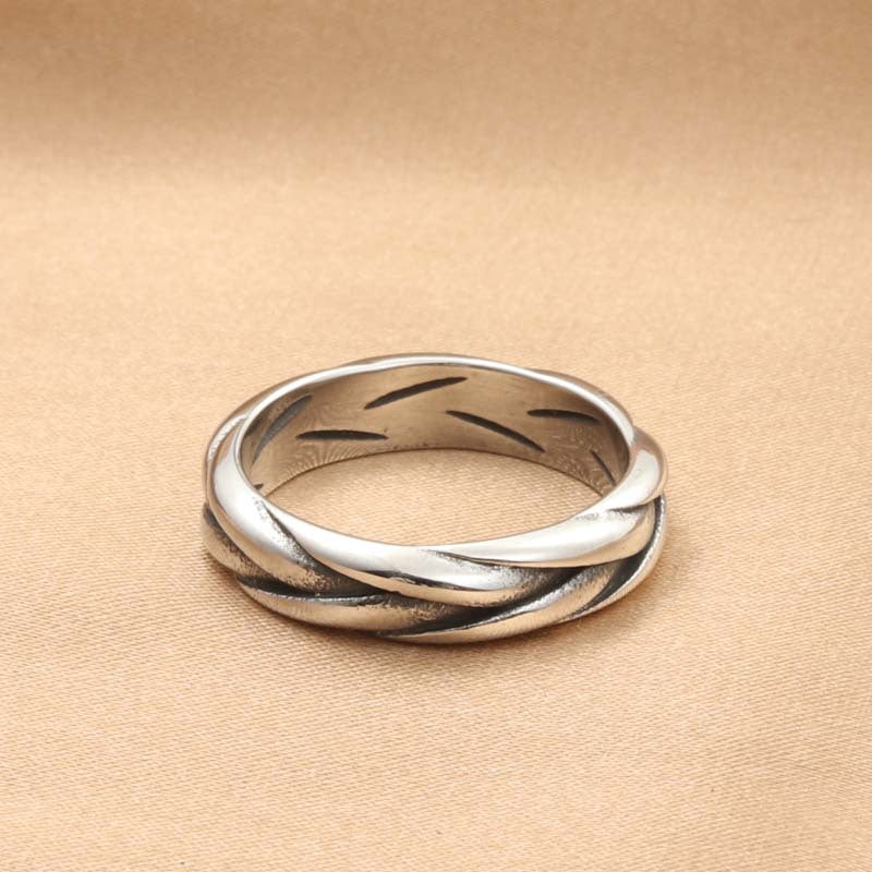 Titanium Steel Braided Twist Ring for Men – Retro Chic Accessory Directly from the Manufacturer