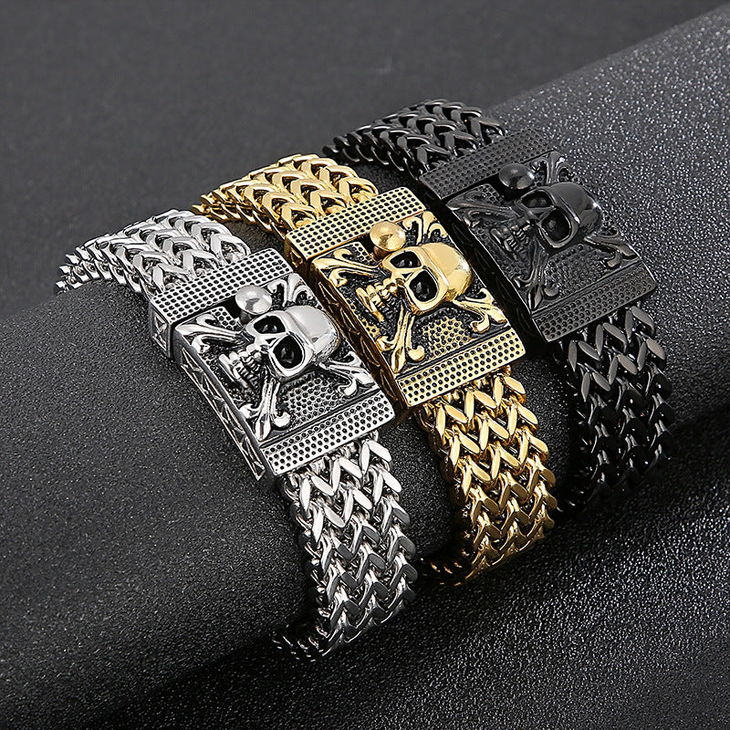 Bold Titan Men's Skull Bracelet - European & American Hip-Hop Style in Stainless Steel