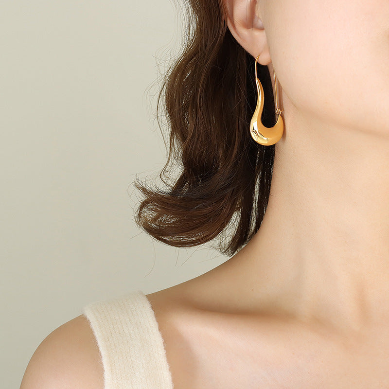 Exquisite 18K Gold Plated Geometric Earrings with Alien Design for Women's Everyday Style