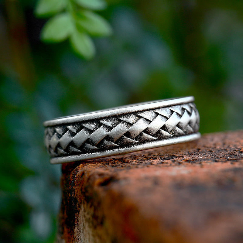 Nordic Viking-Inspired Woven Titanium Steel Ring for Men - Elegant Wholesale Stainless Steel Collection