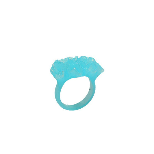 Floral Resin Statement Ring - A Stylish Blend of Elegance and Charm