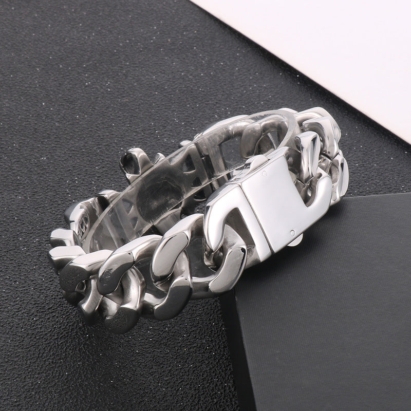 Bold Vintage Wolf Head Titanium Steel Double-Sided Bracelet for Men