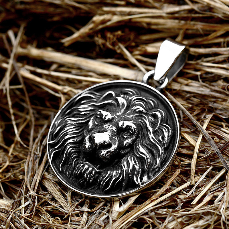 Vintage-Inspired Stainless Steel Lion Head Pendant for Men - Wholesale Titanium Steel Jewelry for Europe and the USA