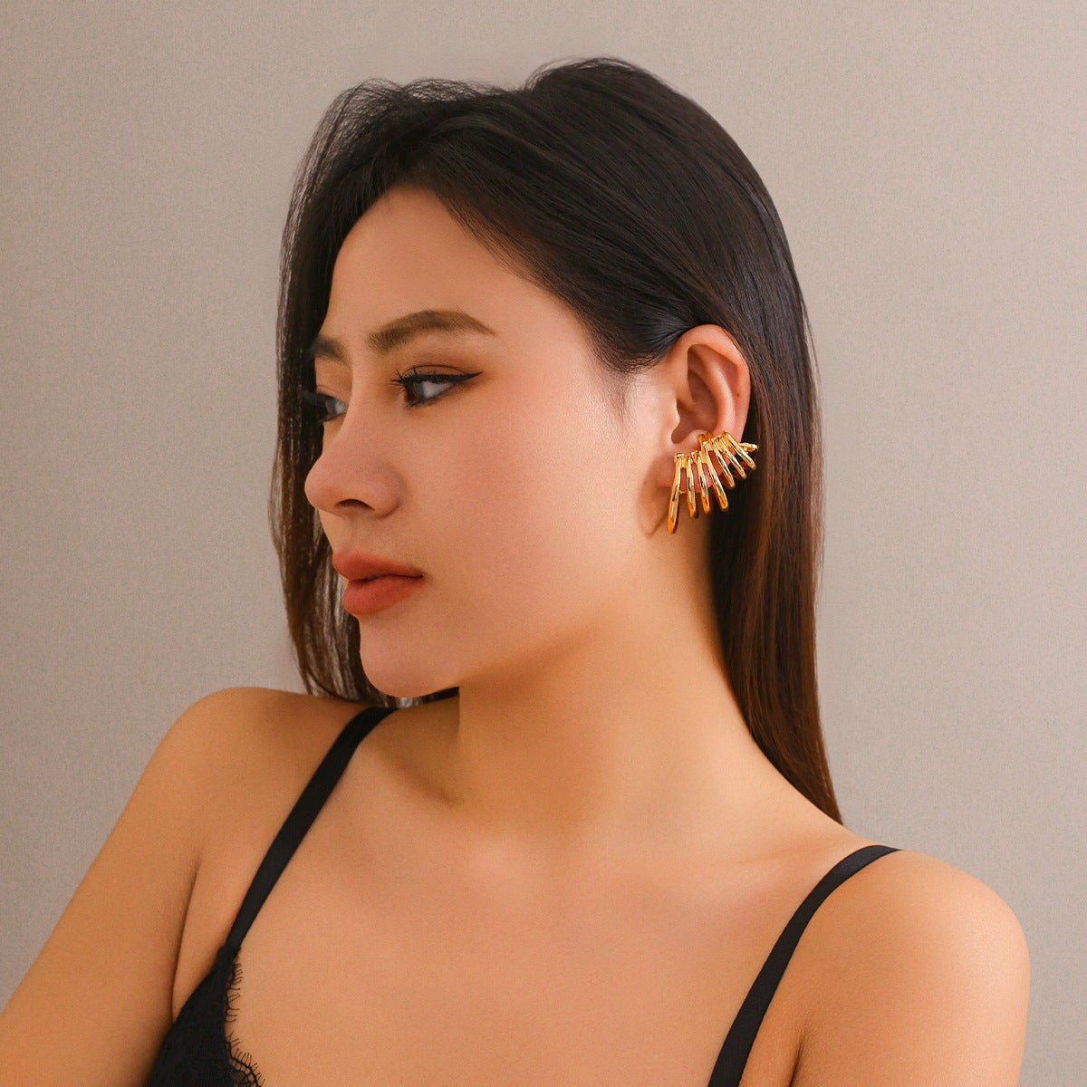 Round Hollow Iron Ring Earrings with Semi-circular Fan-shaped Metal Ear Jewelry