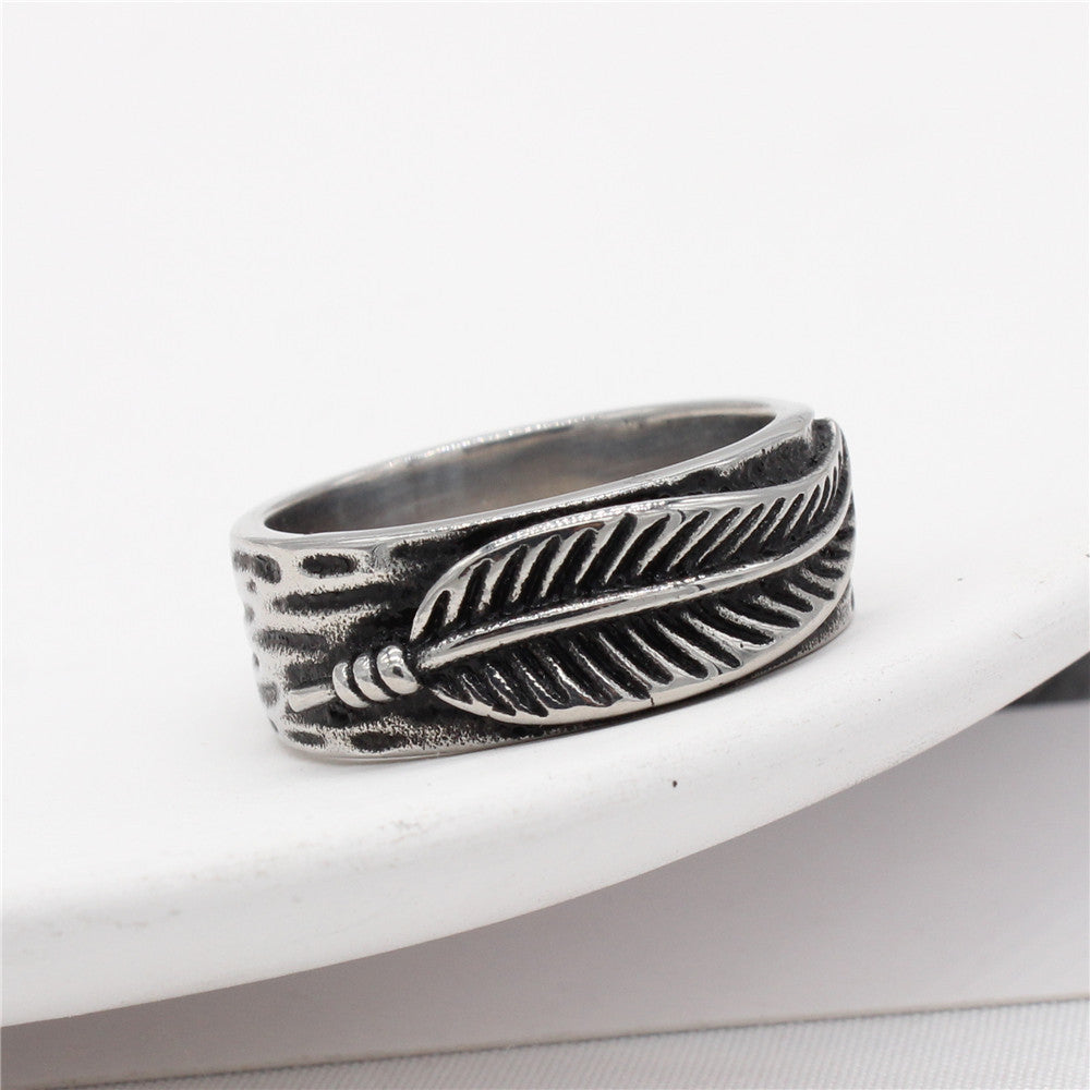 European and American Literary Retro Feather Men's Titanium Steel Ring