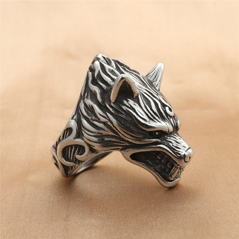 Titanium Steel Wolf Ring for Men - Retro Trendy Animal Jewelry Accessory