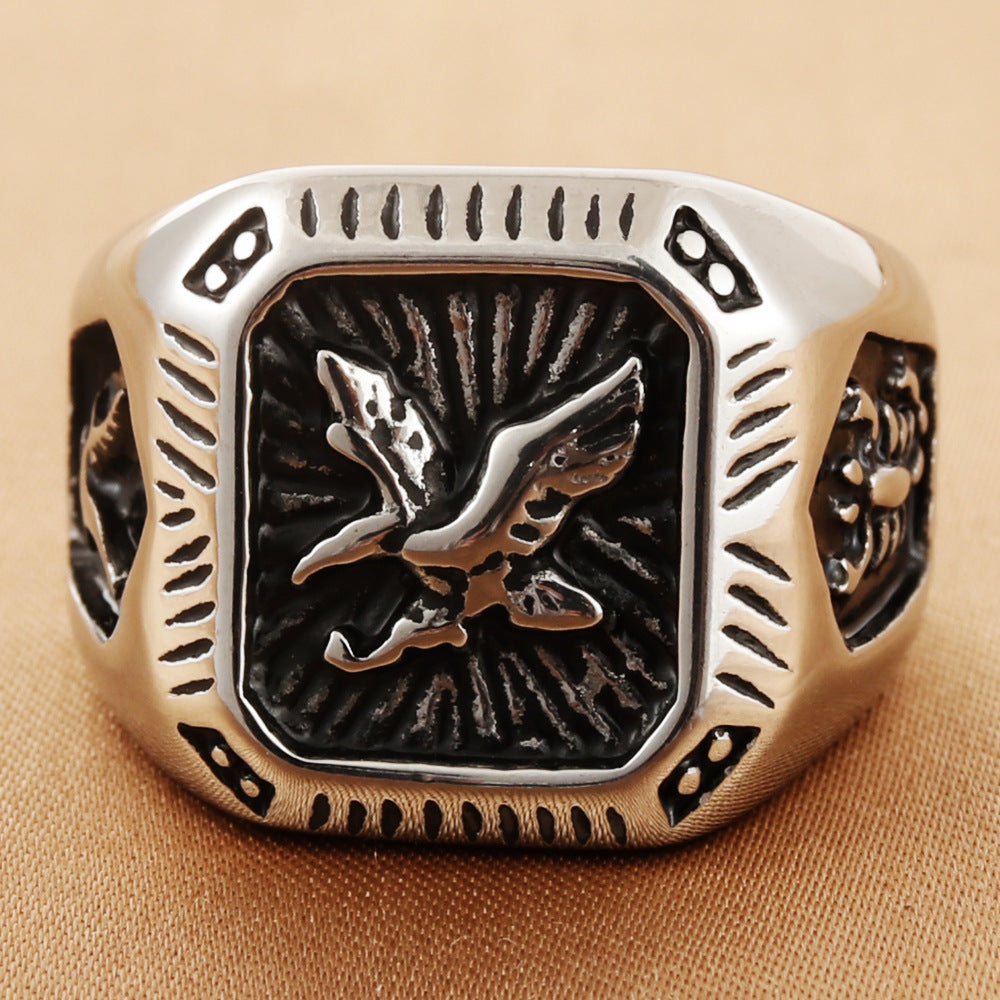 Titanium Steel Eagle Ring for Men - Retro Personalized Trendy Accessories