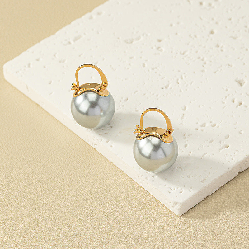 Chic Imitation Pearl Earrings with Modern Design for Wholesale Market.