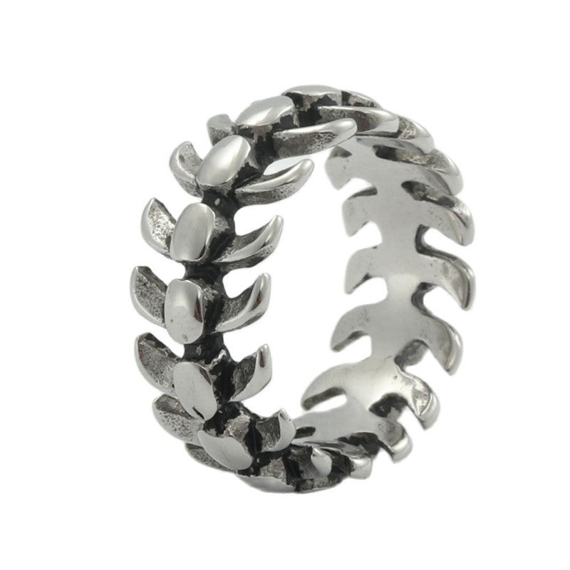 Titanium Steel Centipede Skull Ring for Men - Retro Trendy Accessories in European and American Style