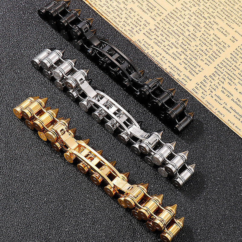 Stylish Men's Titanium Steel Locomotive Bracelet with Creative Bullet Design