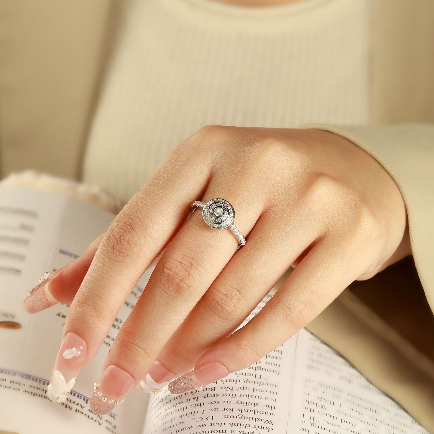 Circular Vortex Zircon Sterling Silver Ring