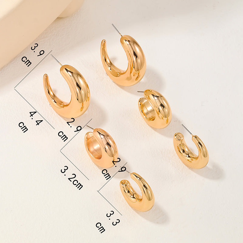 Wholesale Women's Earring Set with Modern C-Shaped Design