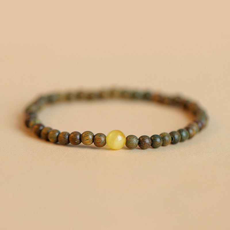 Small and Slim Green Sandalwood Bracelet for Retro Ethnically Inspired Style