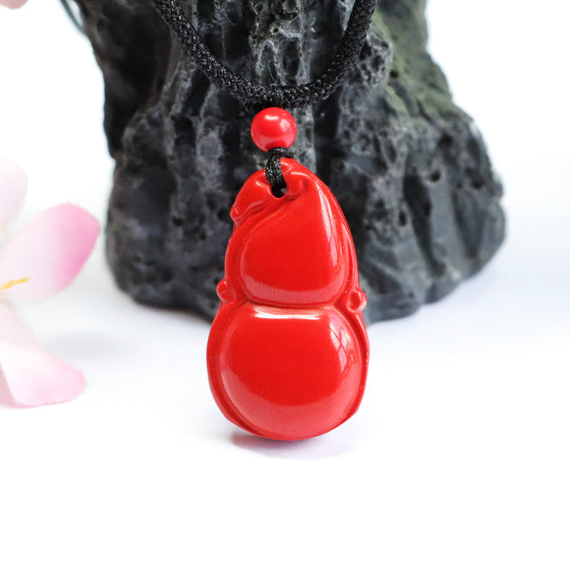 Vermilion Sand Gourd Pendant: Timeless Retro Elegance